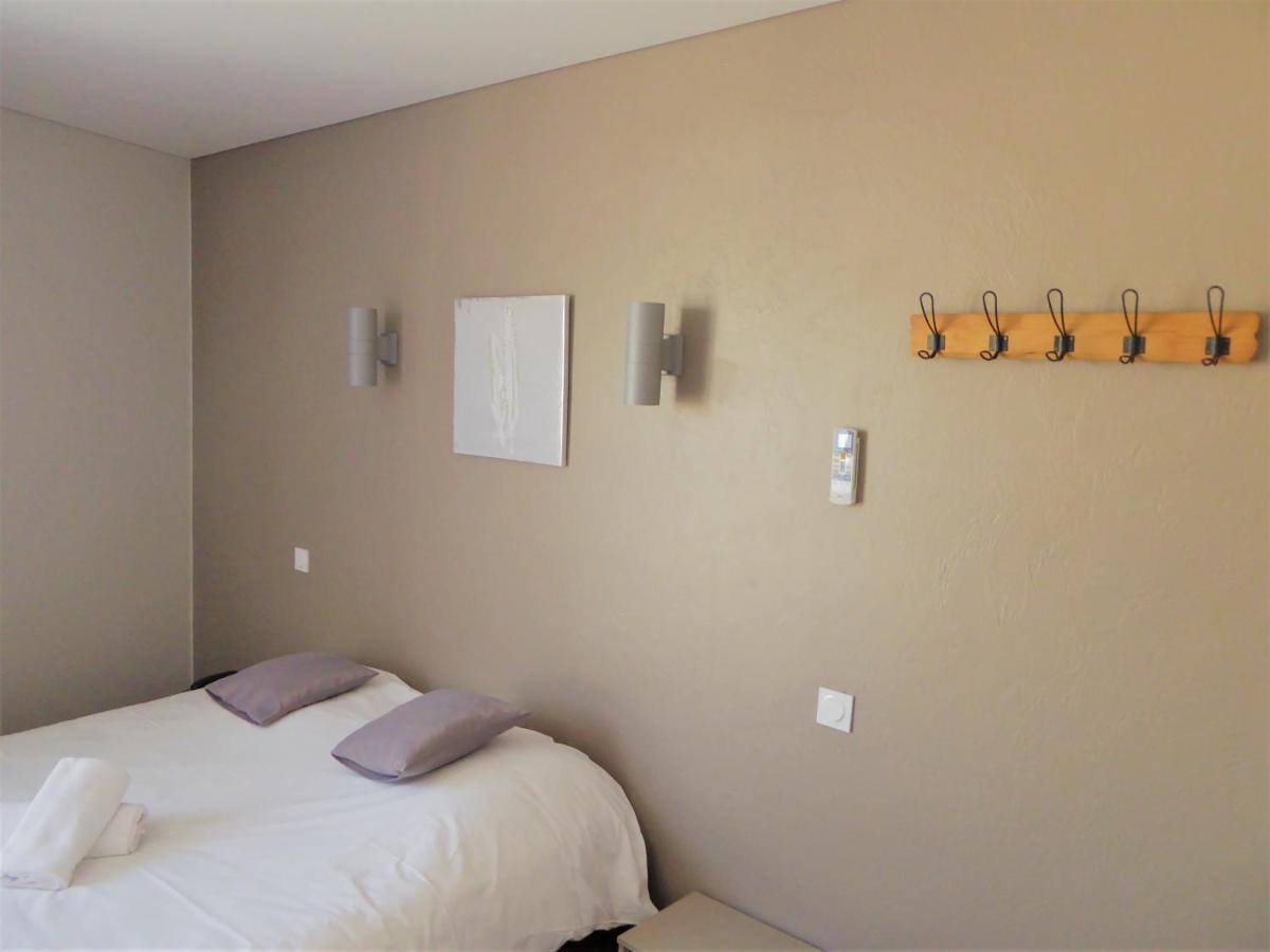 Auberge De La Paillere Lavours Kültér fotó