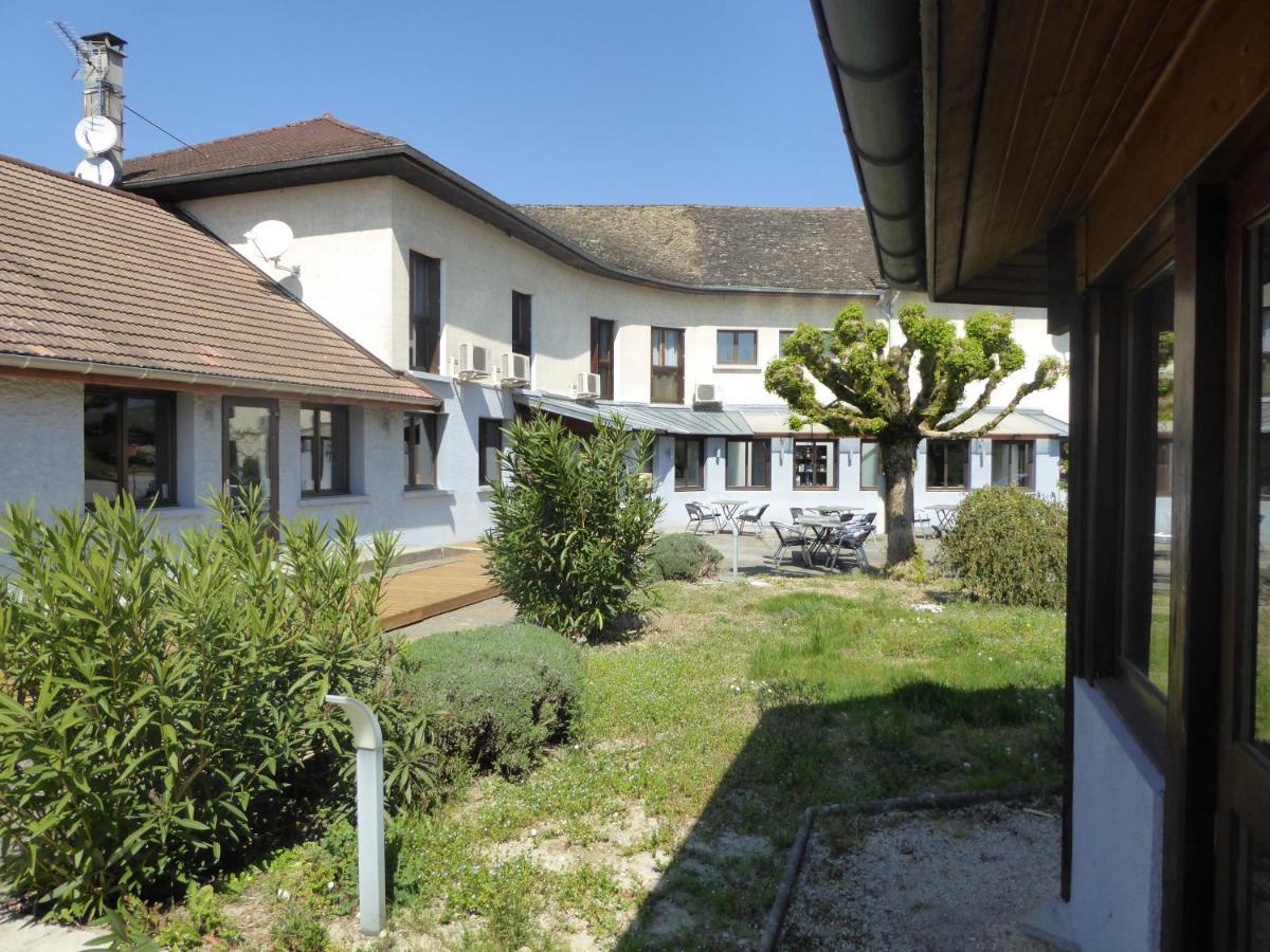 Auberge De La Paillere Lavours Kültér fotó