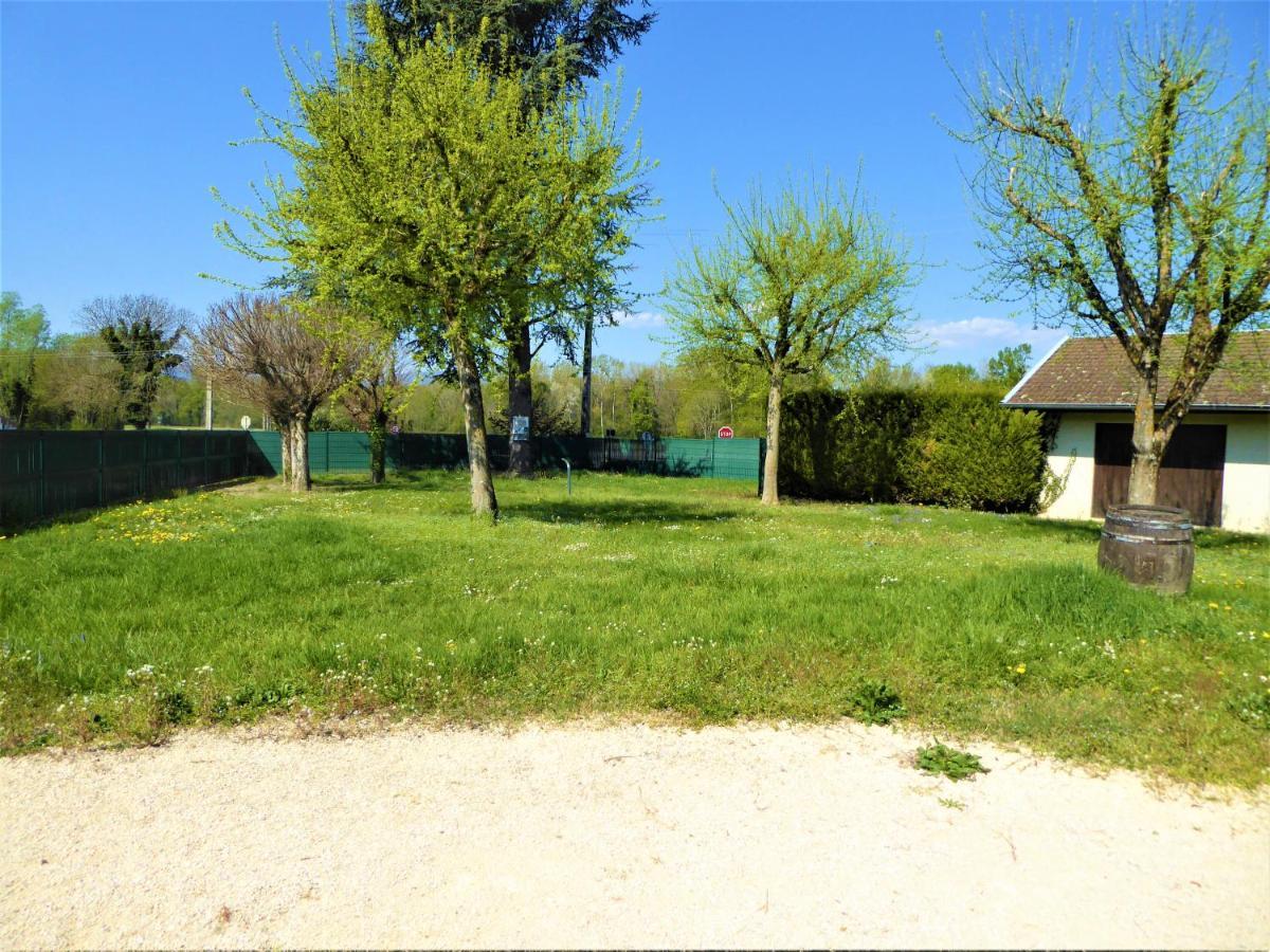 Auberge De La Paillere Lavours Kültér fotó