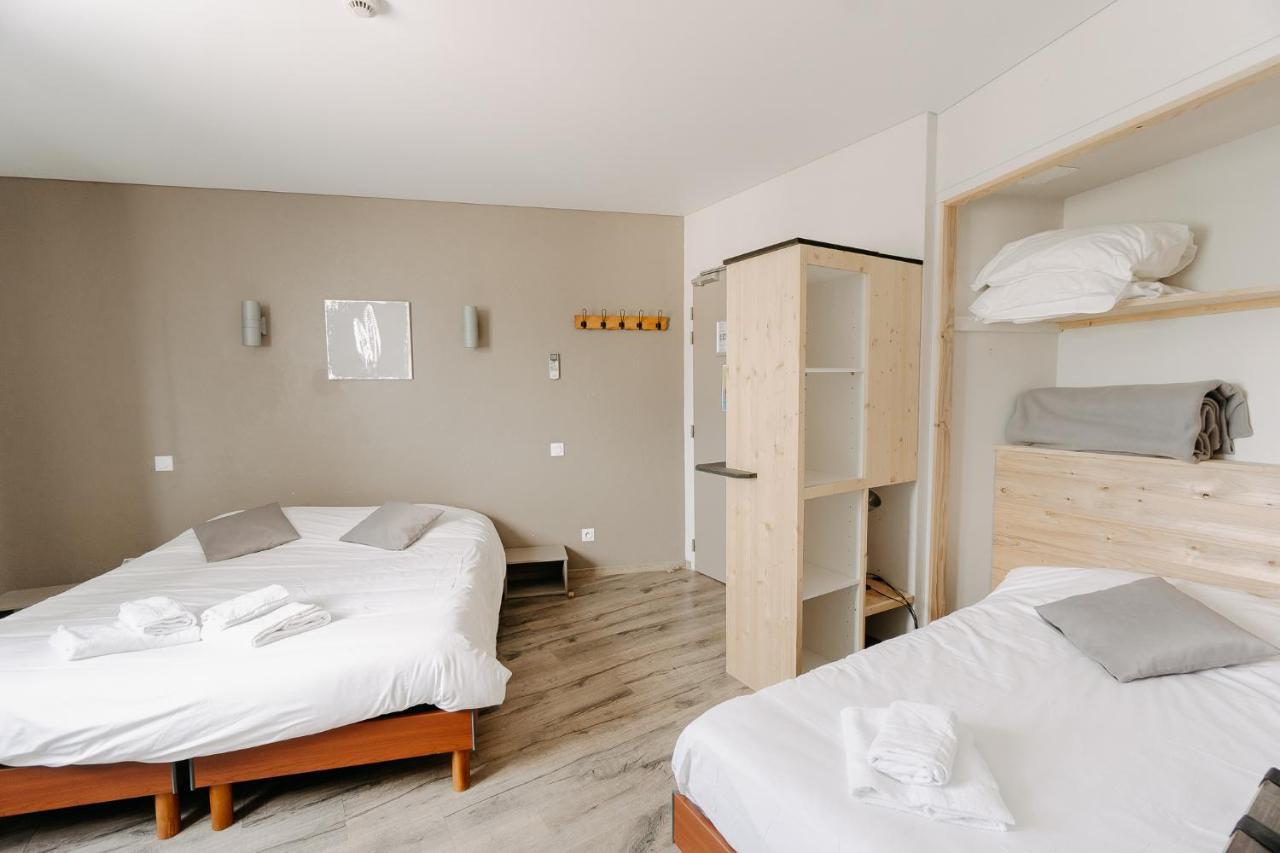 Auberge De La Paillere Lavours Kültér fotó