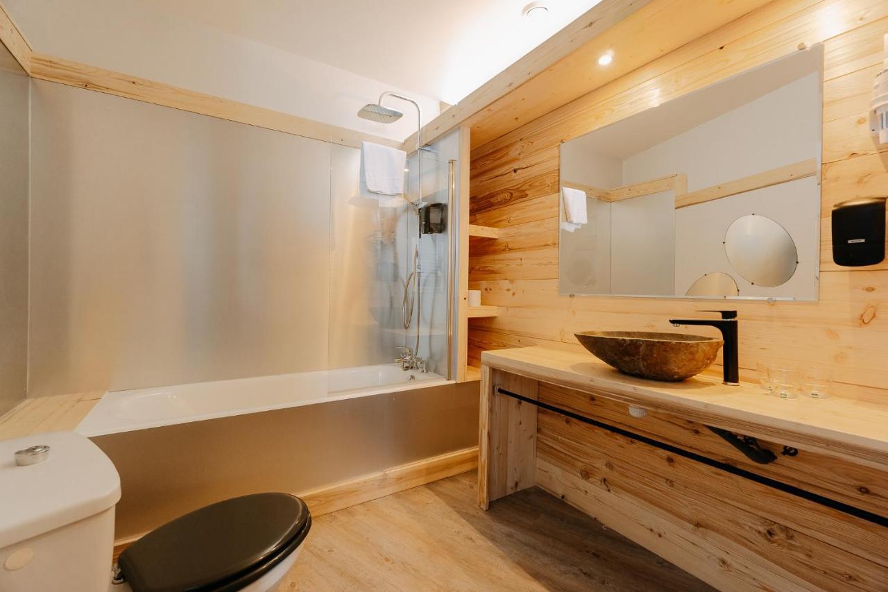 Auberge De La Paillere Lavours Kültér fotó