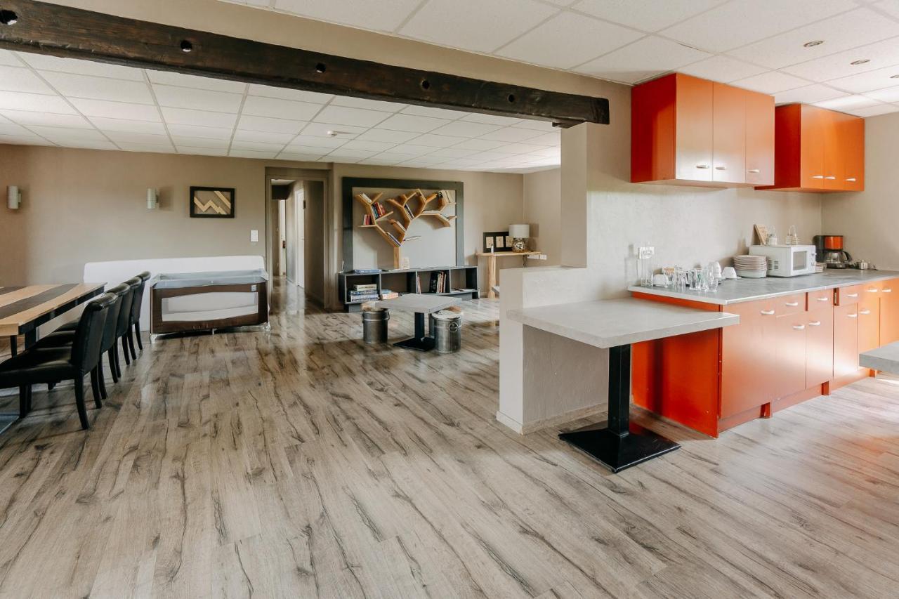 Auberge De La Paillere Lavours Kültér fotó